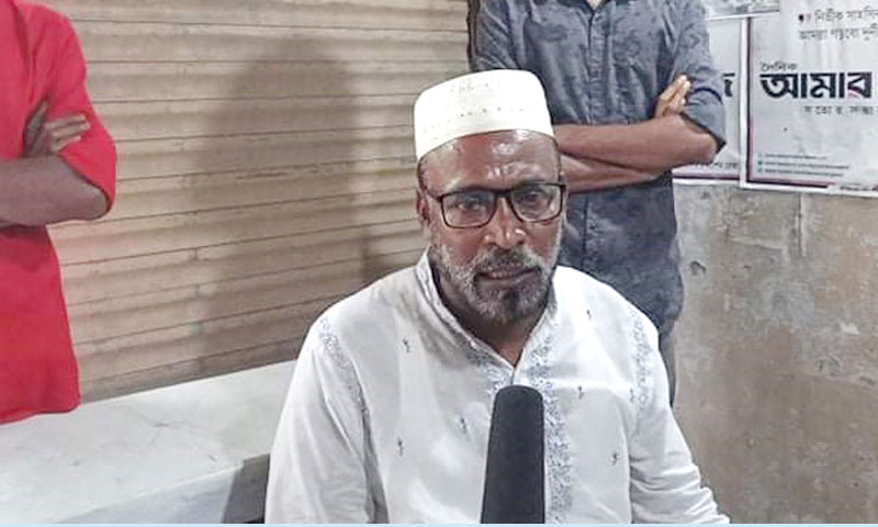 অনিয়মের অভিযোগে বরগুনায় চেয়ারম্যান প্রার্থীর ভোট বর্জন