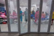 থাইল্যান্ডের করোনা হাসপাতালে এলোপাতাড়ি গুলি, বৃদ্ধার মৃত্যু