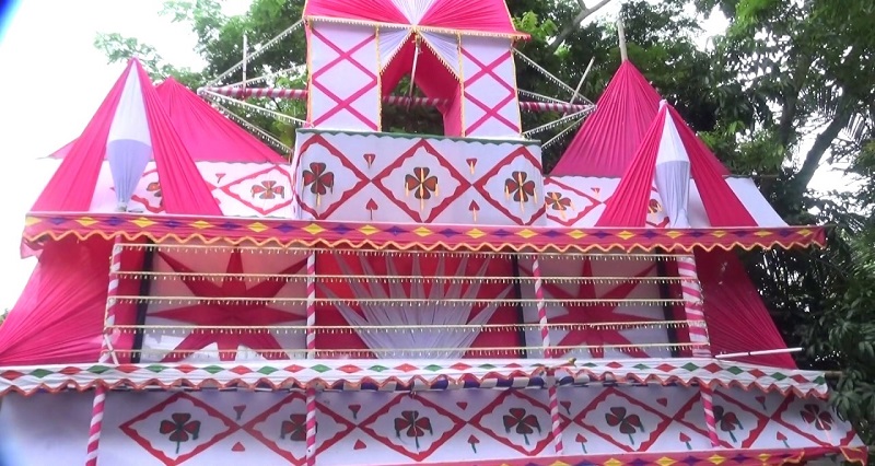 খাসির মাংস খাবারে না থাকায় অন্য নারীকে বিয়ে করলেন বর!