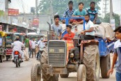 লকডাউনের দ্বিতীয় দিন: রংপুরে অনেক কিছুই স্বাভাবিক