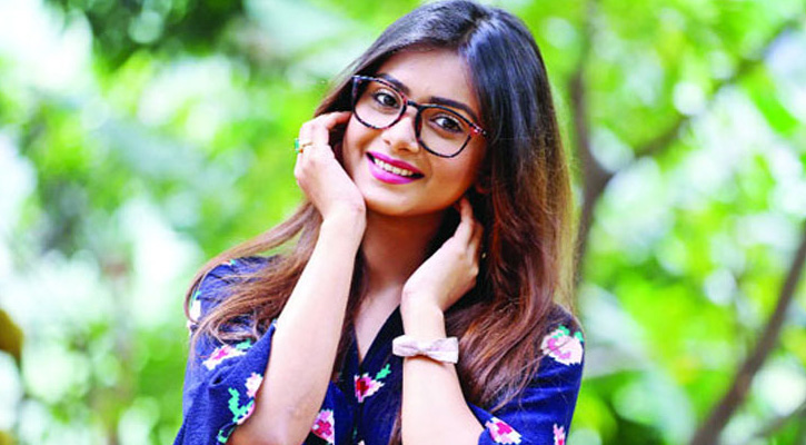 অভিনয়ের বাইরে নতুন দায়িত্বে তানজিন তিশা