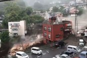 জাপানে ভয়াবহ ভূমিধসে ১৯ জন নিখোঁজ