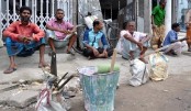 লকডাউনে দিশেহারা নিম্নআয়ের মানুষ