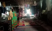 এখানেও পুলিশ থাকে!