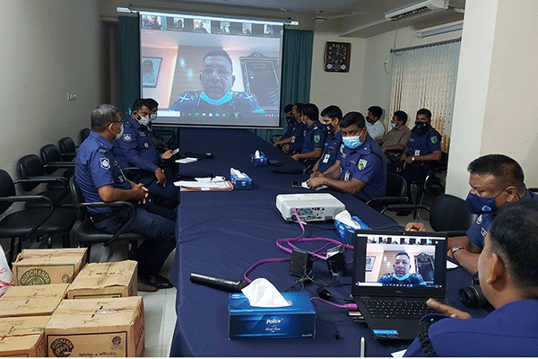 বগুড়ায় হাইওয়ে পুলিশের রেশন স্টোরের উদ্বোধন