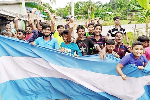 বরিশালে আর্জেন্টিনা সমর্থকদের বিজয় মিছিল
