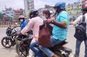 সর্বাত্মক লকডাউন: বাইরের চিত্র দেখে বোঝার উপায় নেই