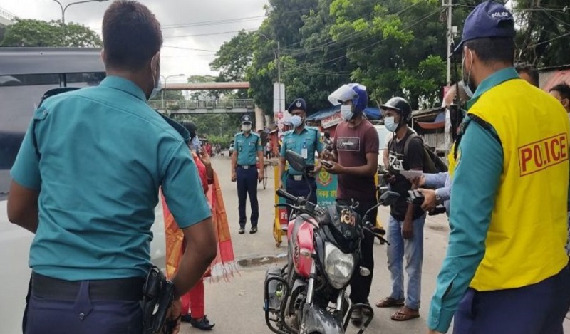 রাজধানীতে বিধিনিষেধের ১১তম দিনে গ্রেফতার ৭০৮