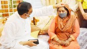 আইভীর বাসায় শামীম ওসমান, মাথা হাত বুলিয়ে সান্ত্বনা