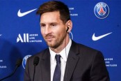 পিএসজির জার্সিতে প্রথম সংবাদ সম্মেলনে যা বললেন মেসি