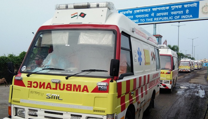 ভারত থেকে এলো আরো ৪০ অ্যাম্বুলেন্স

