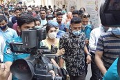 আত্মসমর্পণ করে জামিন পেলেন নাসির-তামিমা
