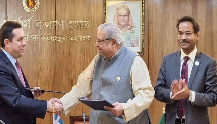 বাংলাদেশ থেকে প্রতিবছর ৪০০০ কর্মী নিবে গ্রিস
