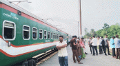 সারাদেশে ট্রেন চলাচল বন্ধ
