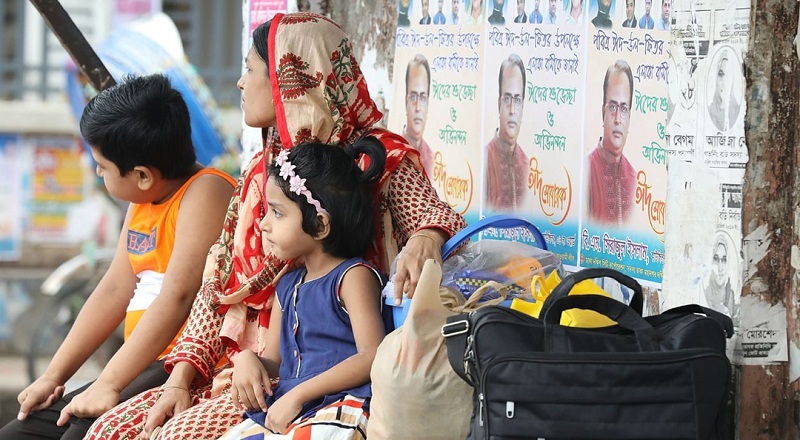 ঈদের ছুটি বাড়ানোর আলোচনা হতে পারে