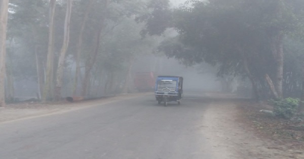 ৬ ডিগ্রিতে নামল পঞ্চগড়ের তাপমাত্রা