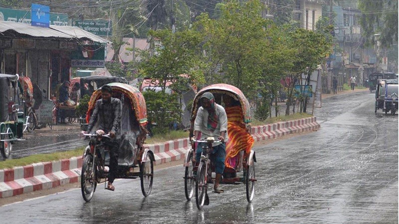 বাড়বে তাপমাত্রার দাপট, কোথাও কোথাও ভারী বৃষ্টির সম্ভাবনা